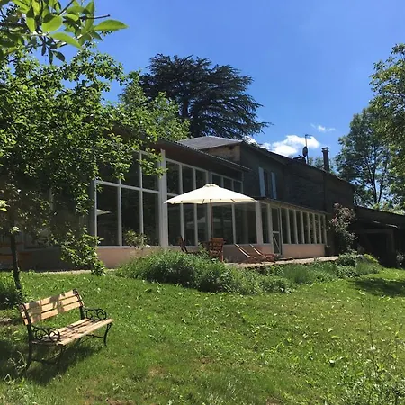 Le Clos Des Lucioles 住宿加早餐酒店 3*
